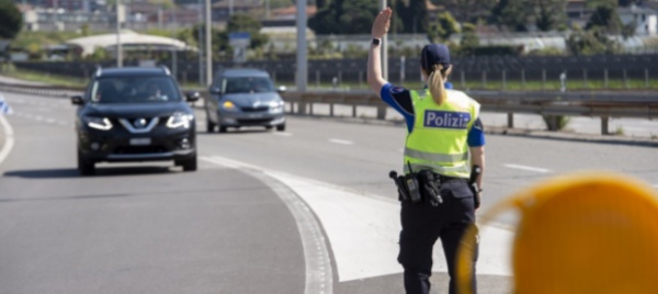 in-contromano-sull-a2-nel-vedeggio-fermata-donna-di-81-anni