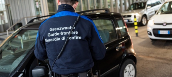 i-cantoni-nord-ovest-contrari-a-nuove-misure-alle-frontiere