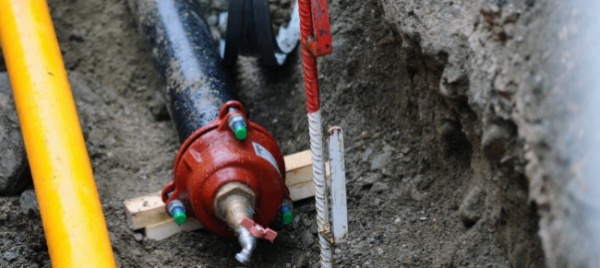 una-condotta-del-gas-unisce-bissone-a-capolago