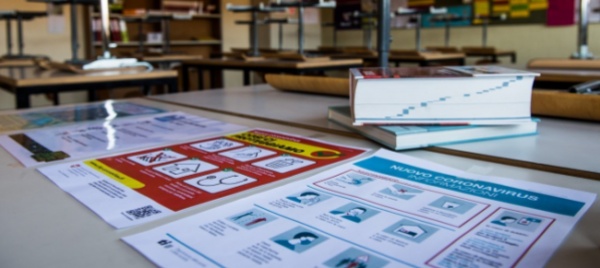 la-scuola-e-un-servizio-pubblico-rimanga-in-presenza