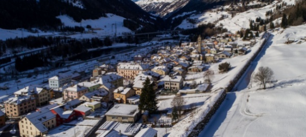 ad-airolo-la-destra-corre-in-solitaria