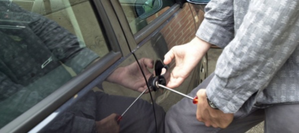 rubano-auto-a-malata-di-sclerosi-ma-la-restituiscono-con-scuse