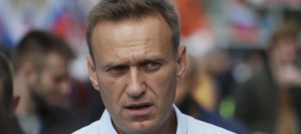 navalny-contro-putin-specchio-di-un-paese-in-difficolta