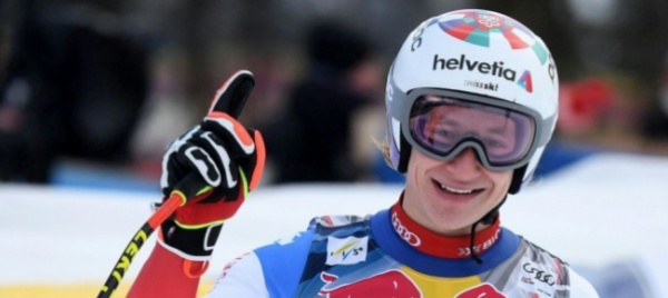 sci-marco-odermatt-secondo-incanta-nel-super-g-di-kitzb-hel