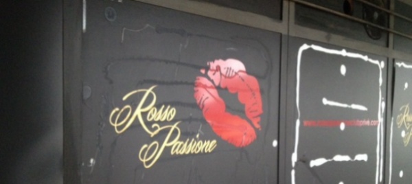 club-prive-massagno-il-proprietario-salva-il-locale-hot