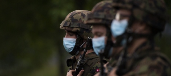 coronavirus-90-militi-in-quarantena-per-variante-inglese