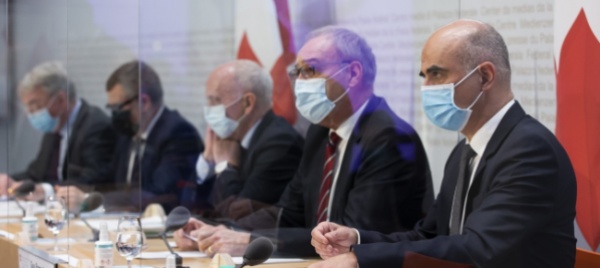 rovinato-per-le-restrizioni-anti-covid-fa-causa-a-berna