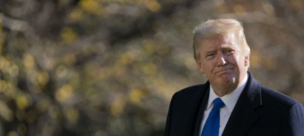 donald-trump-grazia-i-suoi-amici-prima-di-andarsene