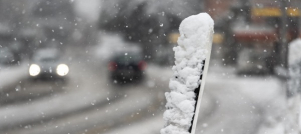 tempesta-di-fohn-e-neve-nelle-alpi