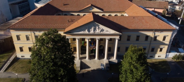 mendrisio-pensa-a-un-premio-per-l-architettura-virtuosa