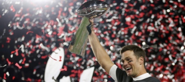l-intramontabile-brady-e-tanta-difesa-distruggono-kansas-city