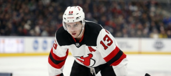 nico-hischier-tra-i-giocatori-dei-devils-toccati-dal-coronavirus