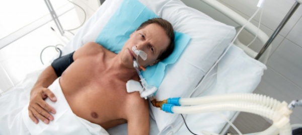 si-sveglia-dal-coma-dopo-10-mesi-e-trova-il-mondo-in-pandemia