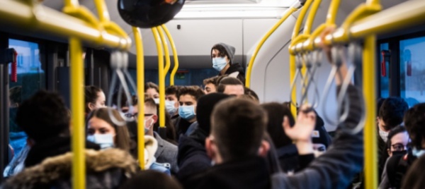 mezzi-pubblici-pieni-il-plr-di-lugano-invoca-i-privati