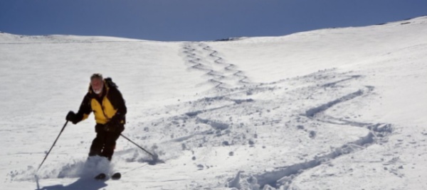 valanga-sopra-courmayeur-ferito-uno-svizzero