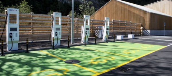 meno-auto-nuove-sulle-strade-onda-verde-o-pochi-soldi