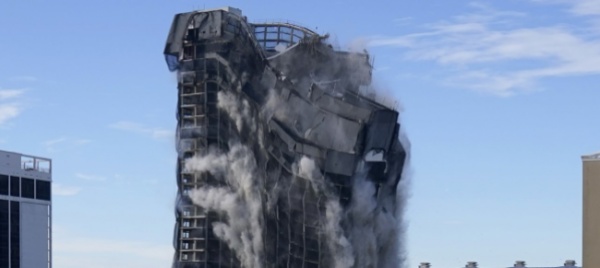 demolito-il-trump-plaza-and-casino-ad-atlantic-city