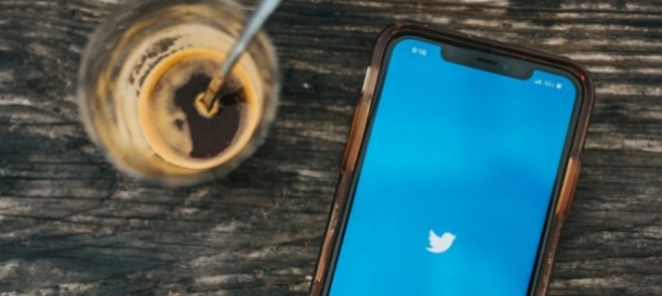 senza-trump-twitter-pensa-a-contenuti-a-pagamento