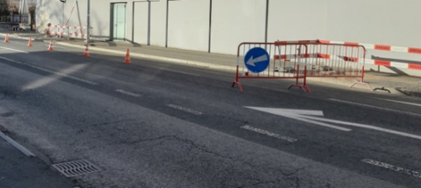 cantiere-a-locarno-strada-chiusa-in-centro-citta