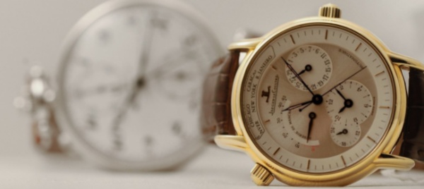 contrabbandava-dall-italia-orologi-di-lusso-indagato-36enne