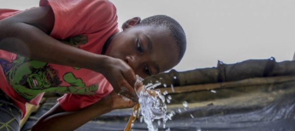 l-acqua-contaminata-uccide-700-bambini-al-giorno-nel-mondo