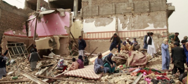 afghanistan-autobomba-a-herat-otto-morti