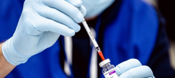anche-l-olanda-mette-in-stand-by-il-vaccino-di-astrazeneca