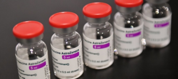 vaccini-via-libera-ad-astrazeneca-sicuro-ed-efficace