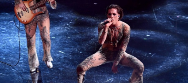 maneskin-al-potere-e-rock-contro-le-stonature