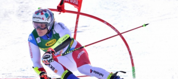 trionfo-rossocrociato-nel-gigante-di-kranjska-gora