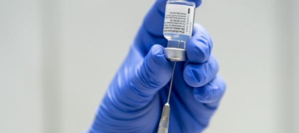 hong-kong-e-macao-bloccano-il-vaccino-pfizer