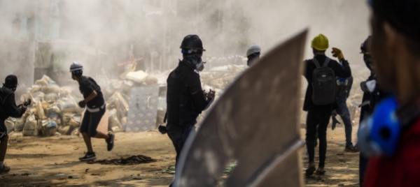 in-birmania-e-un-bagno-di-sangue-almeno-59-morti