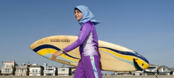 volendo-il-burkini-a-locarno-si-puo-portare