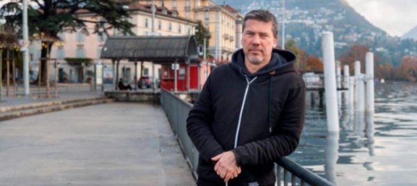 la-politica-distante-dai-cittadini