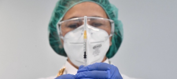 covid-in-svizzera-il-56-degli-adulti-vuole-il-vaccino