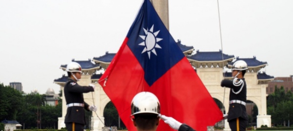 maxi-blitz-di-venti-aerei-cinesi-nei-cieli-di-taiwan