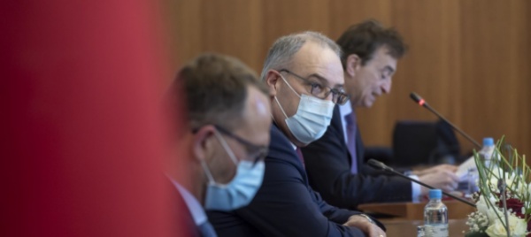 guy-parmelin-si-tenga-duro-siamo-al-crocevia
