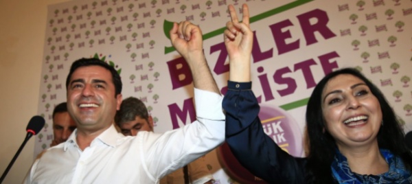 la-turchia-pronta-a-bandire-il-partito-curdo-hdp
