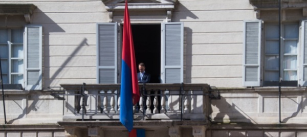 la-svizzera-ricorda-le-vittime-del-covid-con-1-di-silenzio