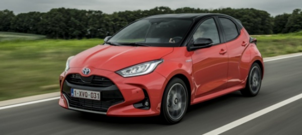 toyota-yaris-1-5-hybrid-docile-e-godibile