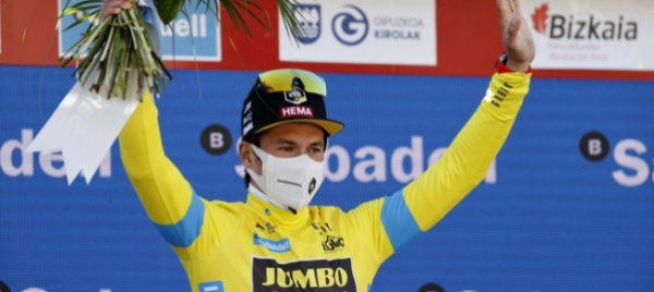 paesi-baschi-aranburu-fa-tutto-da-solo-e-a-roglic-sta-bene