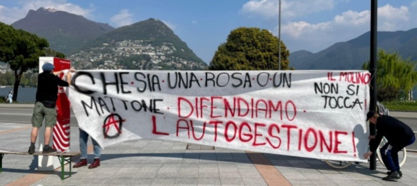 autogestiti-davanti-al-lac-ma-c-e-anche-un-tour-in-ticino