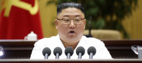 kim-avverte-il-popolo-tempi-duri-per-la-corea-del-nord