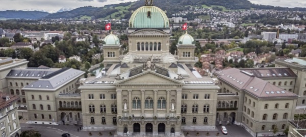 allargare-il-consiglio-federale-a-9-membri
