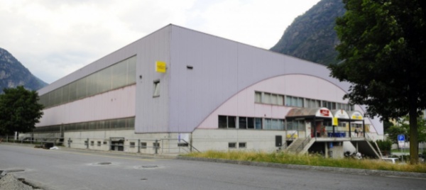 a-biasca-pista-di-ghiaccio-aperta-anche-d-estate
