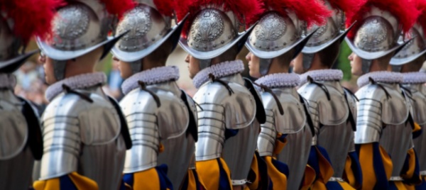 guardie-svizzere-in-34-giurano-il-6-maggio-con-pubblico-ridotto