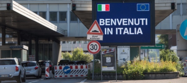 le-coppie-italo-svizzere-divise-dal-confine-scrivono-a-roma