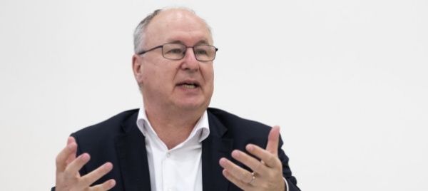 l-uss-chiede-un-salario-minimo-di-22-franchi-all-ora