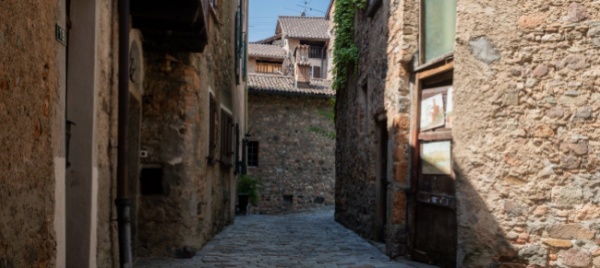 lugano-dai-quartieri-un-atto-d-accusa-alla-citta