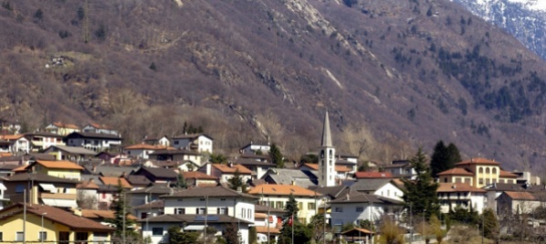 durante-la-notte-lumino-spegne-tre-quarti-dei-suoi-lampioni